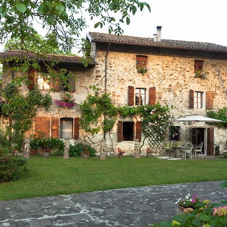 B&B La Casa Del Sole Manzano Luaran gambar