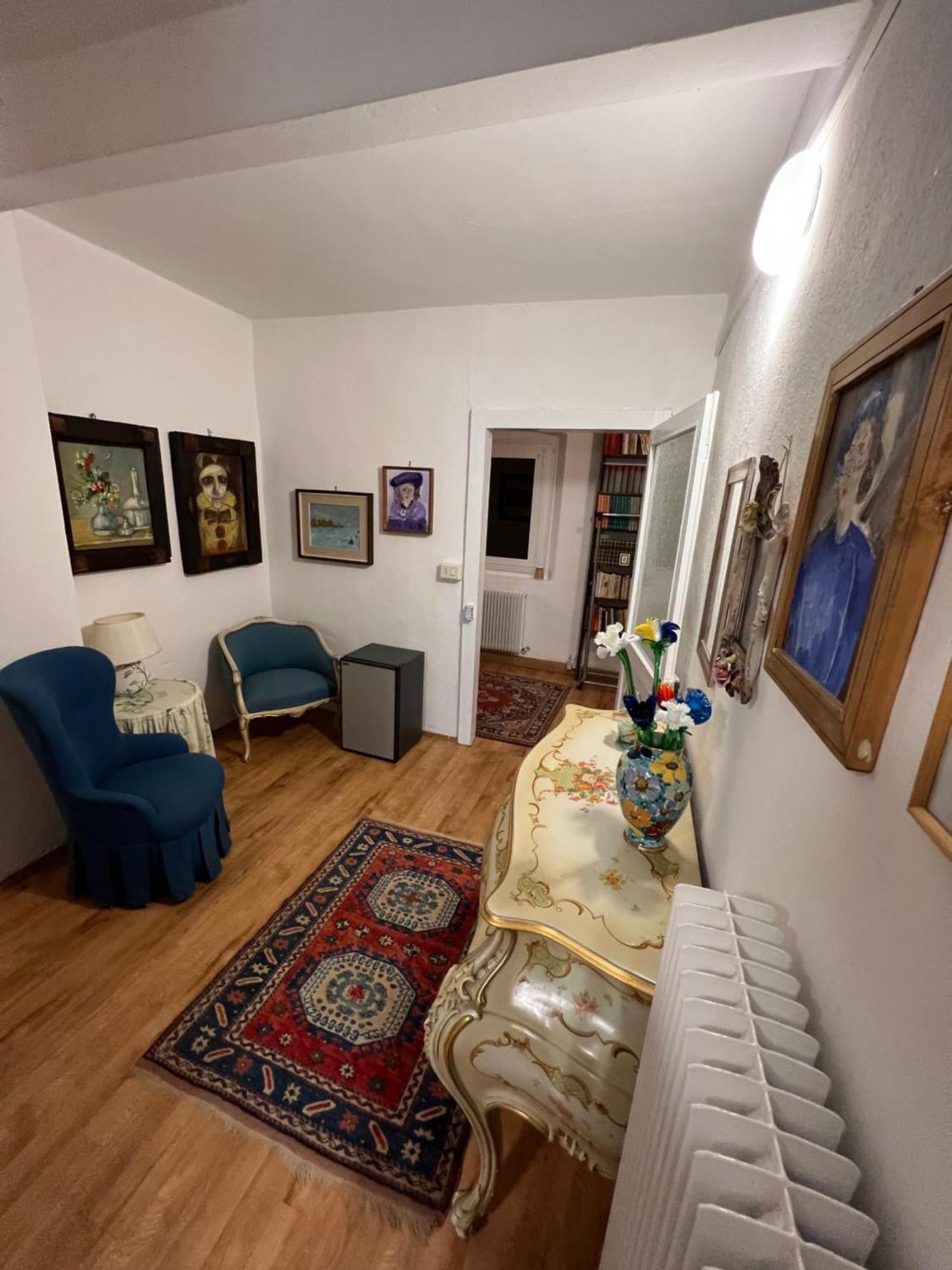 B&B La Casa Del Sole Manzano Bilik gambar