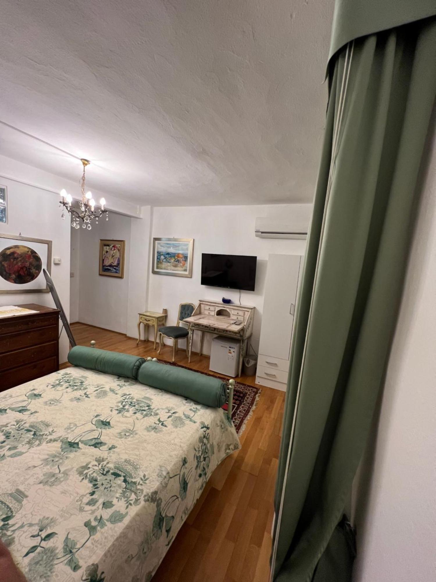 B&B La Casa Del Sole Manzano Bilik gambar