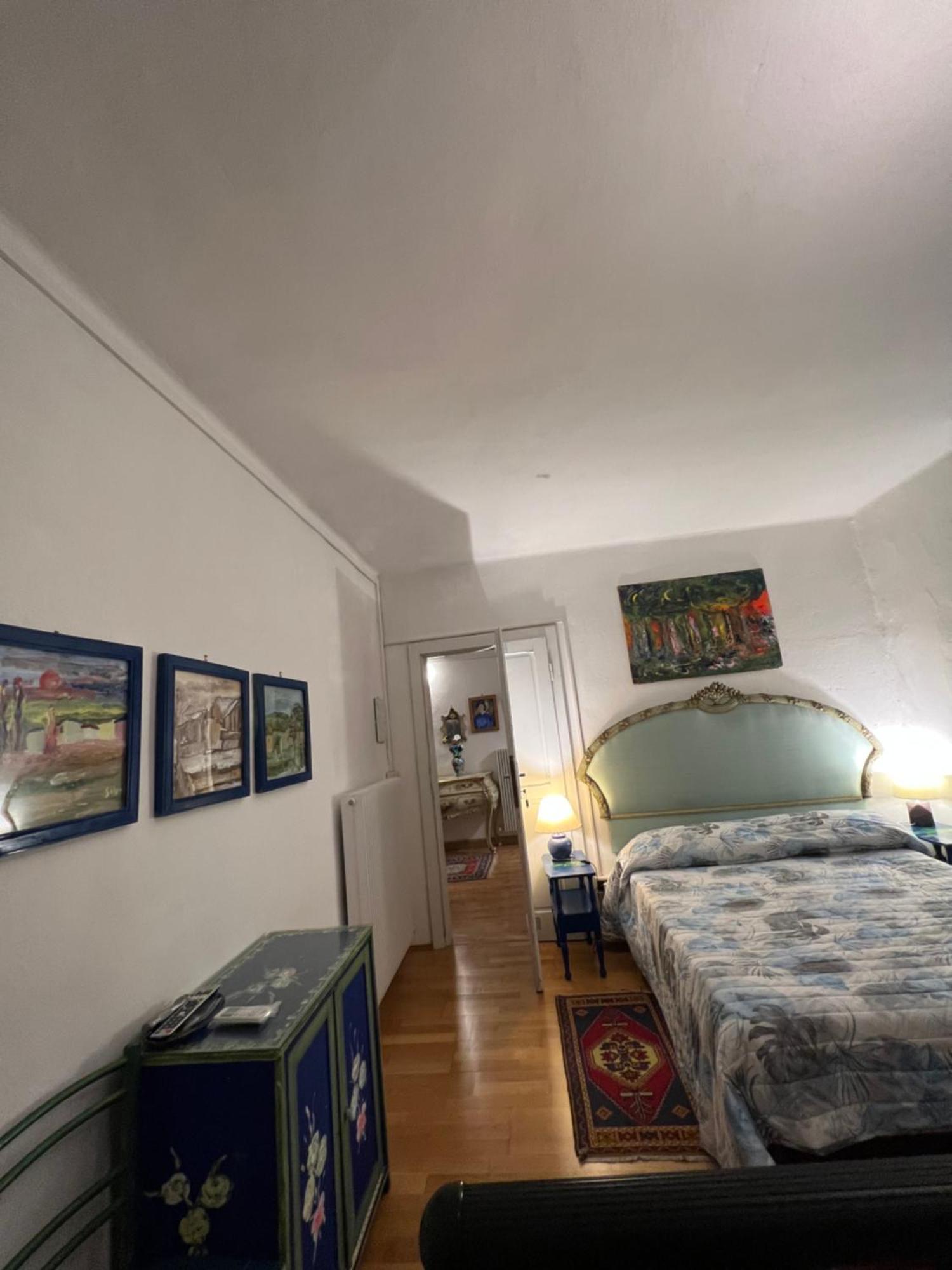 B&B La Casa Del Sole Manzano Bilik gambar
